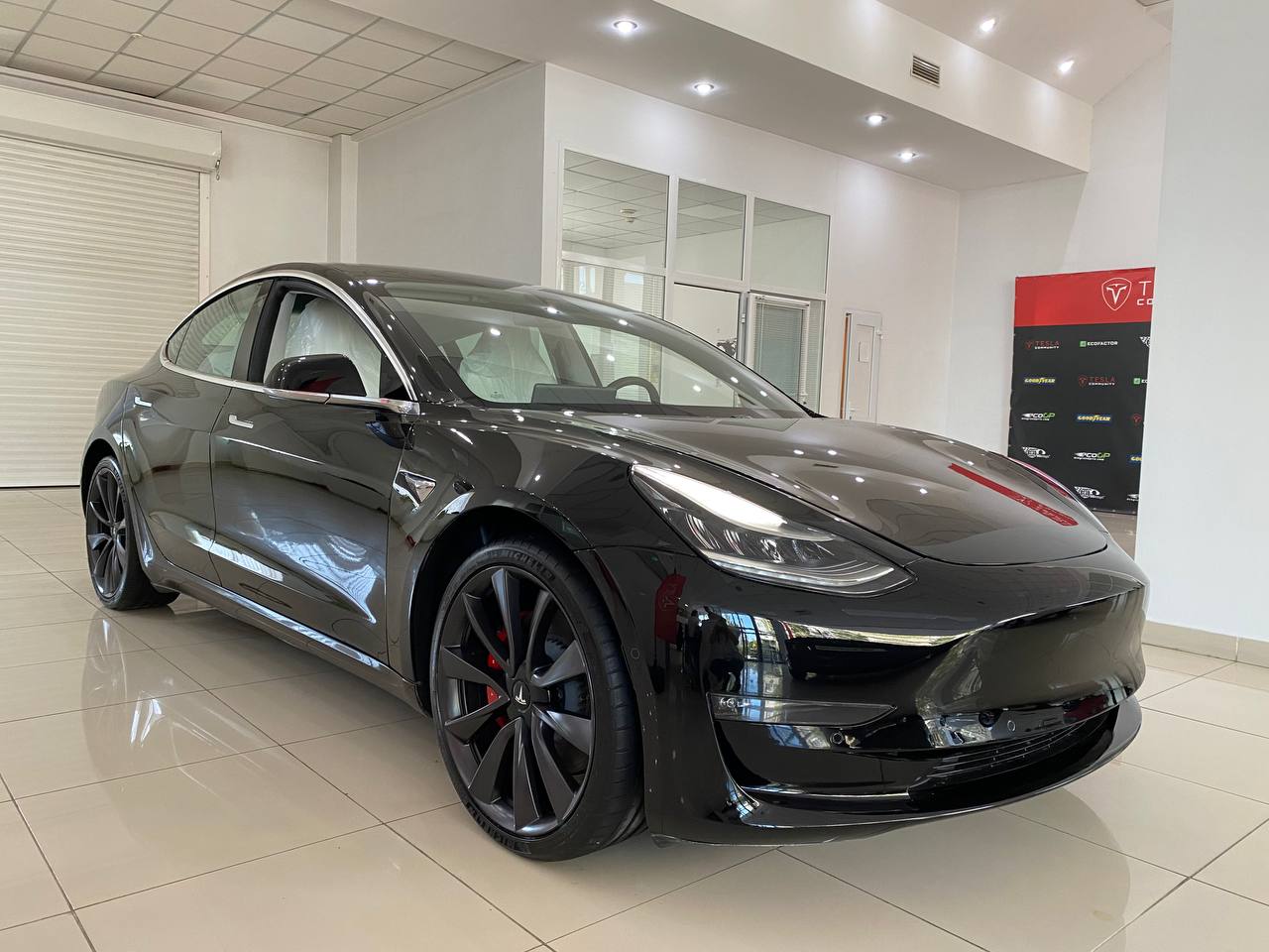 Tesla Model 3 Performance 2020